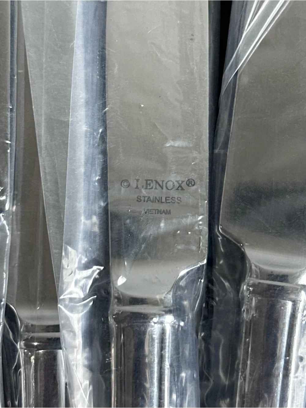 Lenox Alcott Dinner Knives – Set of 12 – Stainless Flatware – New